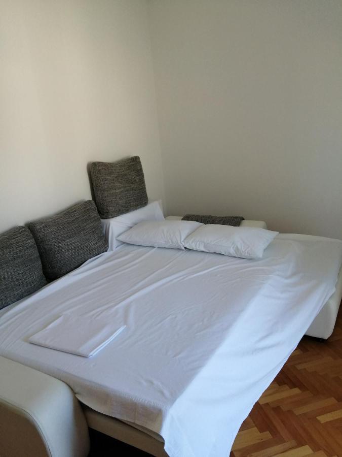 Apartment Раб Екстериор снимка