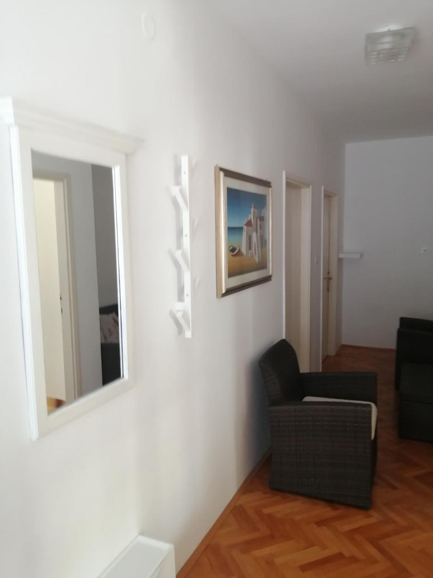 Apartment Раб Екстериор снимка