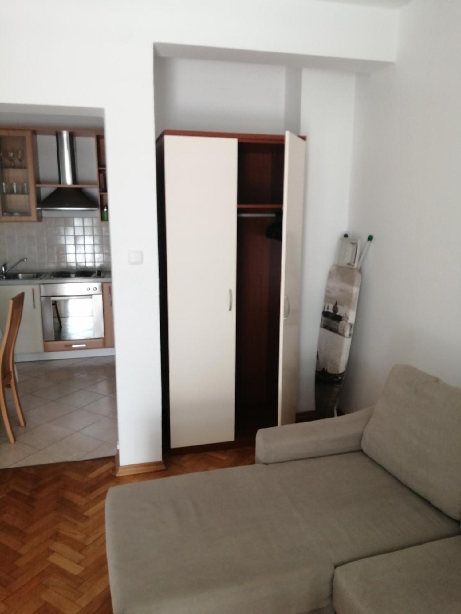 Apartment Раб Екстериор снимка